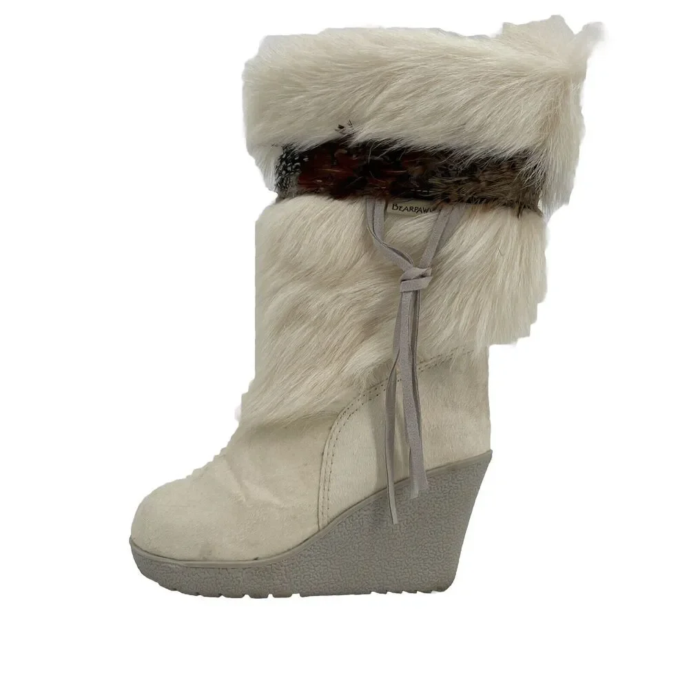 Bearpaw Wedge Goat Fur Winter Boots Womens 5 White Feathers - Picture 1 of 9